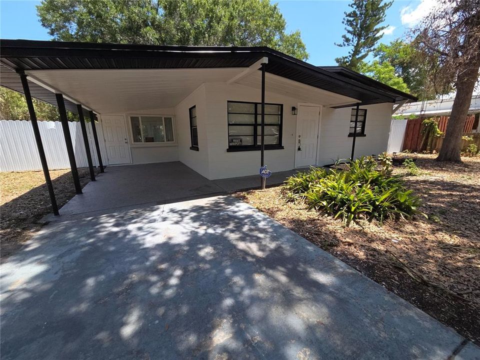 En Venta: $279,900 (2 camas, 1 baños, 812 Pies cuadrados)