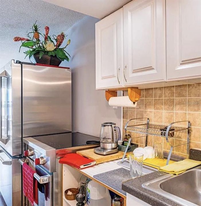 For Sale: $121,500 (1 beds, 1 baths, 485 Square Feet)