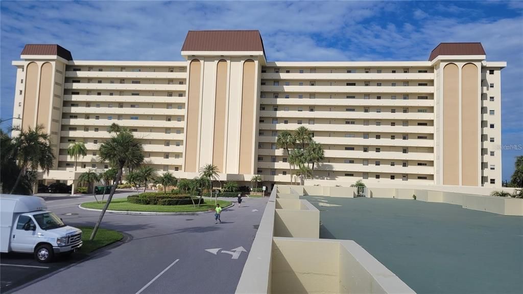 For Sale: $121,500 (1 beds, 1 baths, 485 Square Feet)