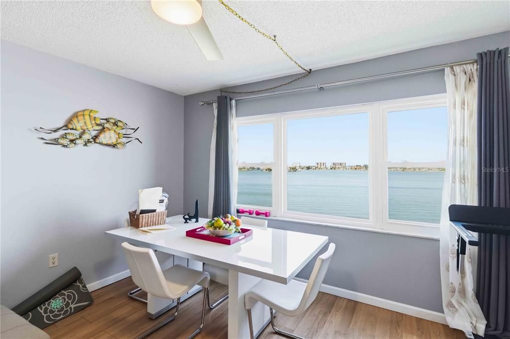 For Sale: $121,500 (1 beds, 1 baths, 485 Square Feet)