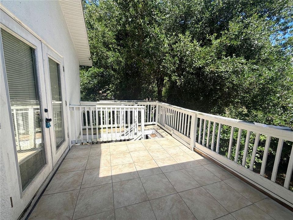 For Sale: $329,000 (4 beds, 1 baths, 1500 Square Feet)