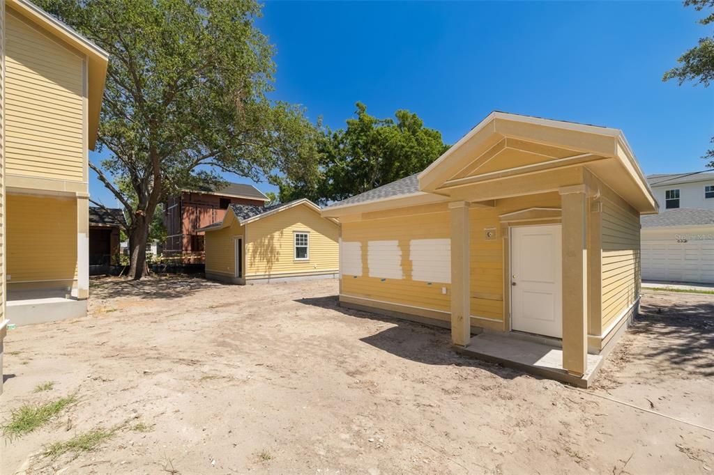 For Sale: $1,120,000 (5 beds, 3 baths, 2752 Square Feet)