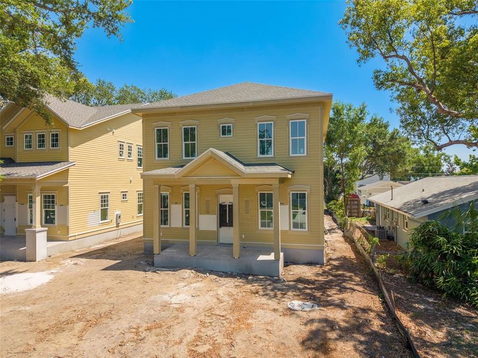 For Sale: $1,120,000 (5 beds, 3 baths, 2752 Square Feet)