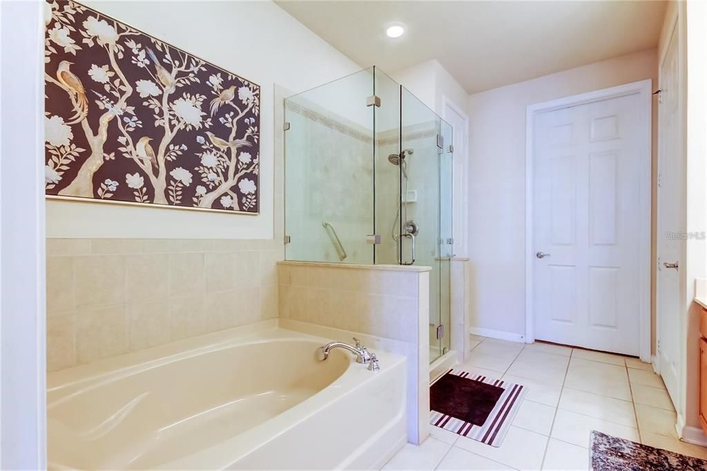 Active With Contract: $295,000 (2 beds, 2 baths, 1730 Square Feet)