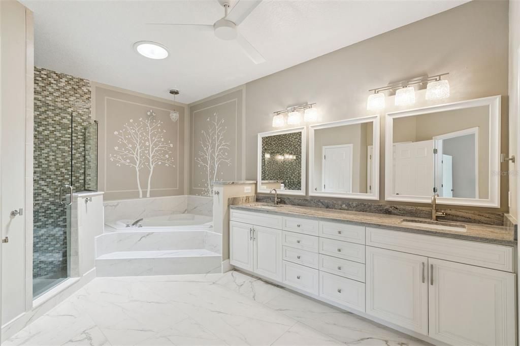 For Sale: $1,349,000 (5 beds, 4 baths, 3064 Square Feet)