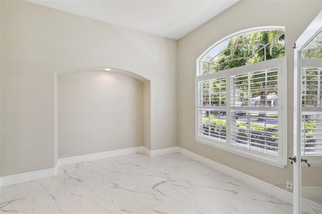 For Sale: $1,349,000 (5 beds, 4 baths, 3064 Square Feet)