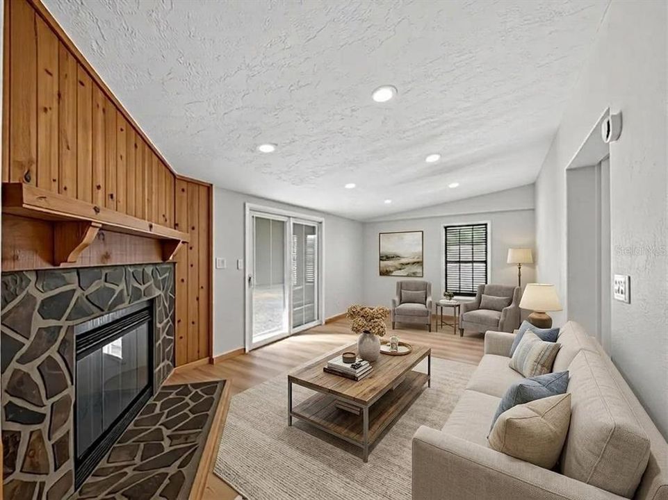 For Sale: $560,000 (3 beds, 2 baths, 1352 Square Feet)