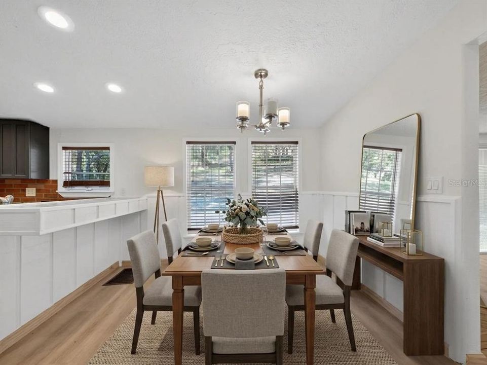 For Sale: $560,000 (3 beds, 2 baths, 1352 Square Feet)