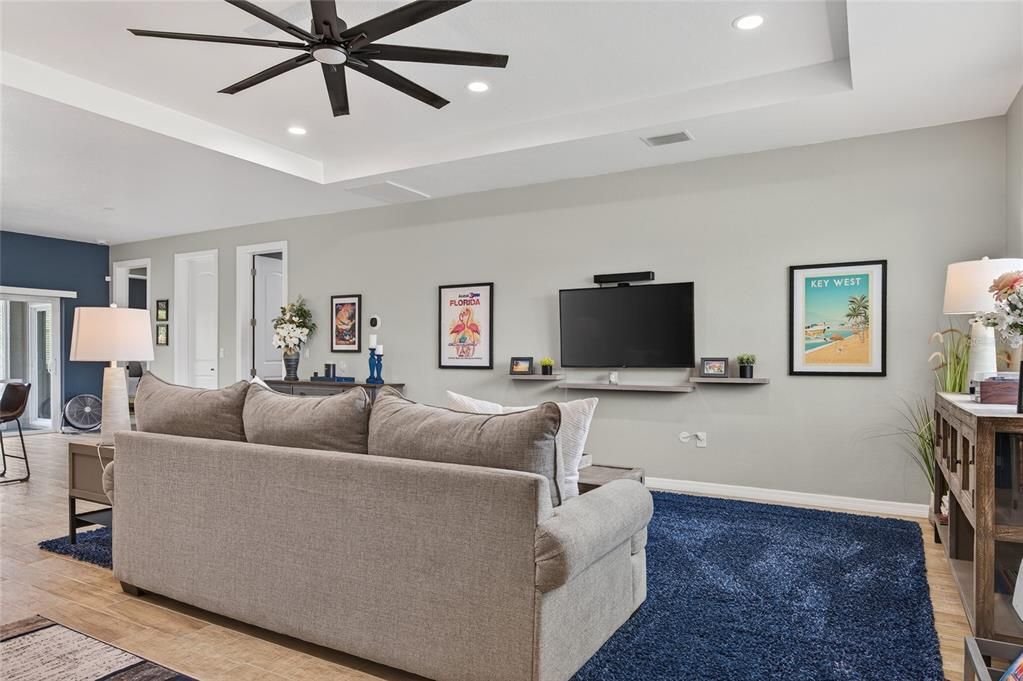 For Sale: $430,000 (3 beds, 2 baths, 2042 Square Feet)