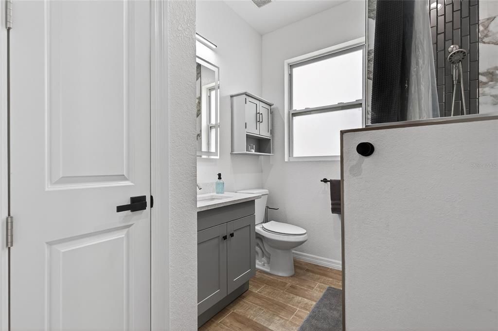 For Sale: $430,000 (3 beds, 2 baths, 2042 Square Feet)