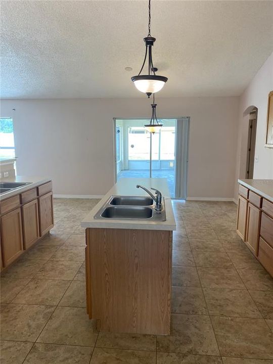 For Sale: $329,900 (4 beds, 2 baths, 2237 Square Feet)