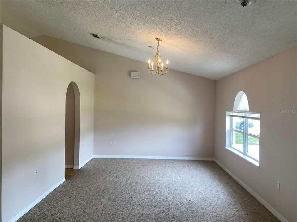 For Sale: $329,900 (4 beds, 2 baths, 2237 Square Feet)