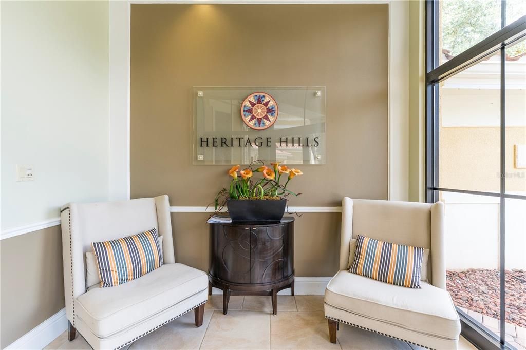 Activo con contrato: $275,000 (2 camas, 2 baños, 1503 Pies cuadrados)