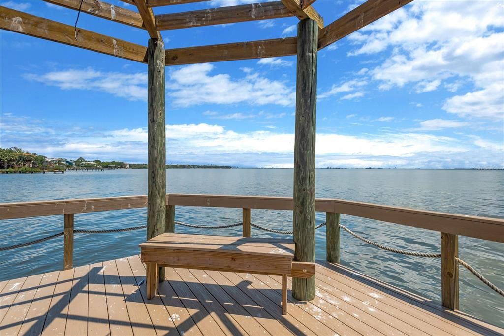 En Venta: $750,000 (4 camas, 3 baños, 2768 Pies cuadrados)