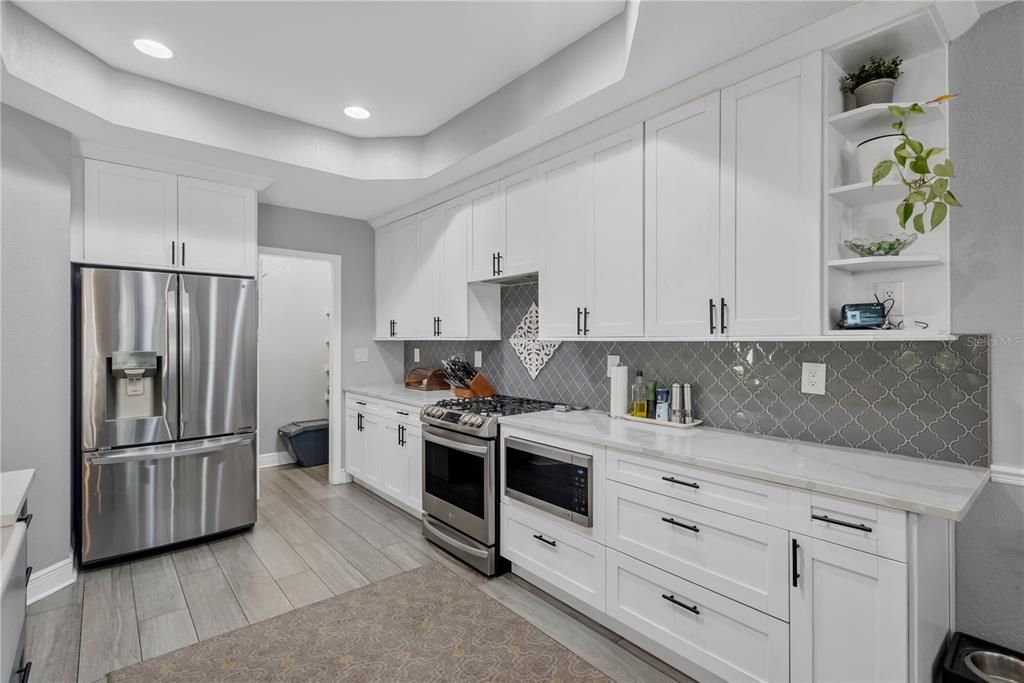 En Venta: $750,000 (4 camas, 3 baños, 2768 Pies cuadrados)