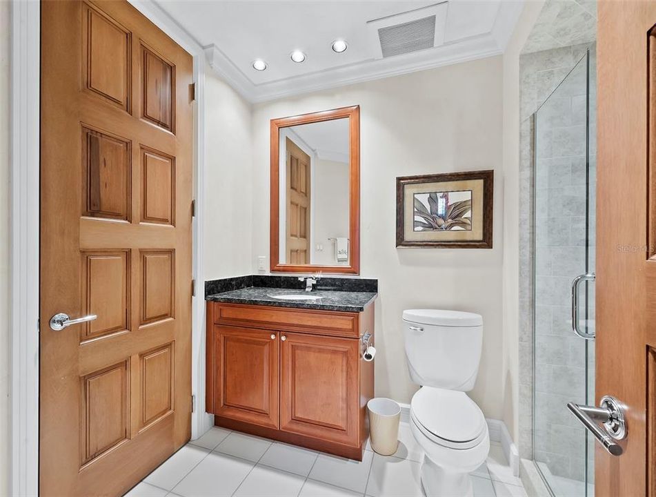 For Sale: $1,995,000 (3 beds, 2 baths, 2448 Square Feet)