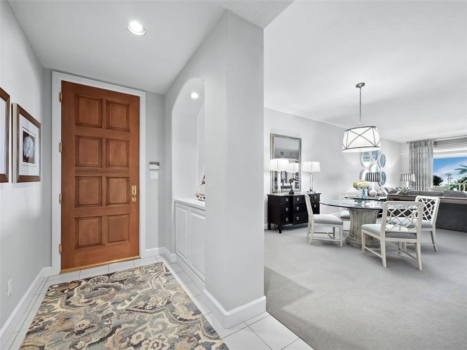 For Sale: $1,995,000 (3 beds, 2 baths, 2448 Square Feet)