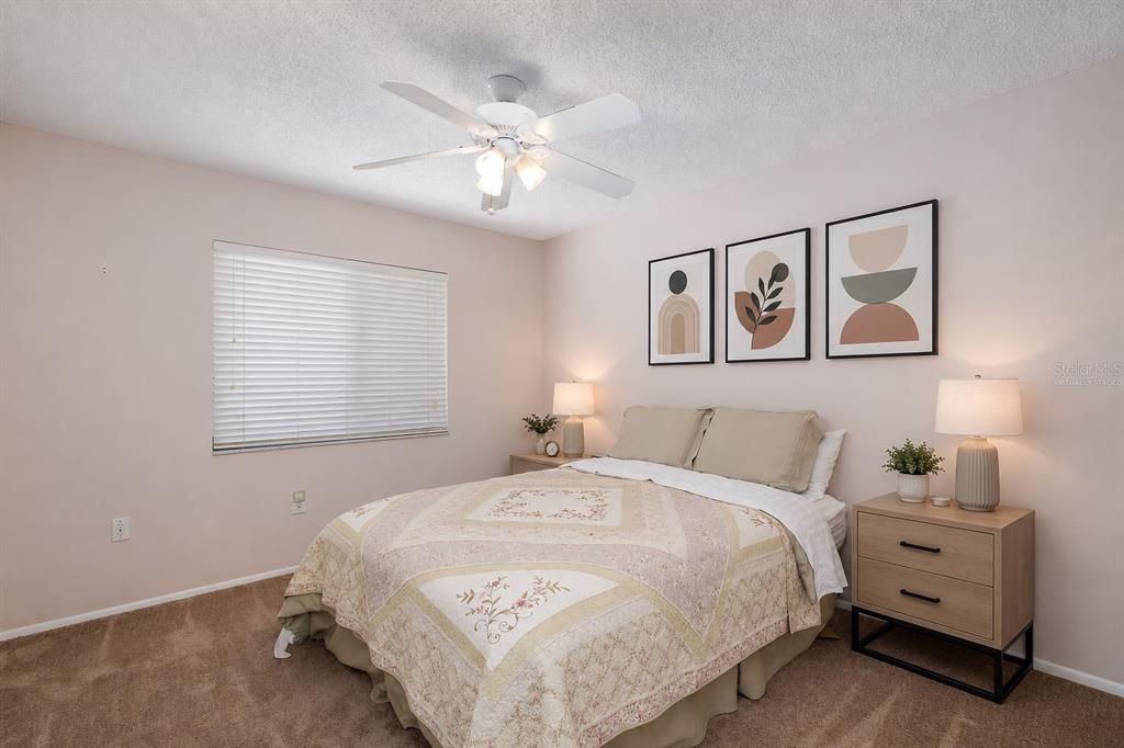 For Sale: $199,000 (2 beds, 2 baths, 1096 Square Feet)