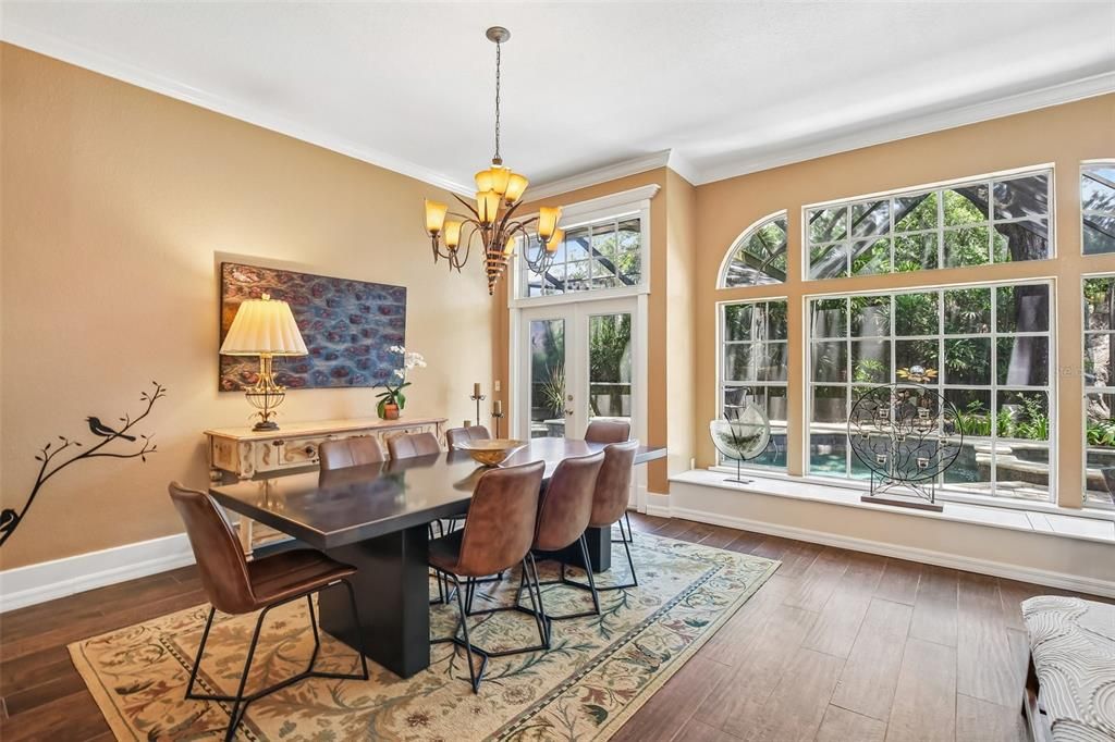 For Sale: $1,275,000 (3 beds, 3 baths, 3200 Square Feet)