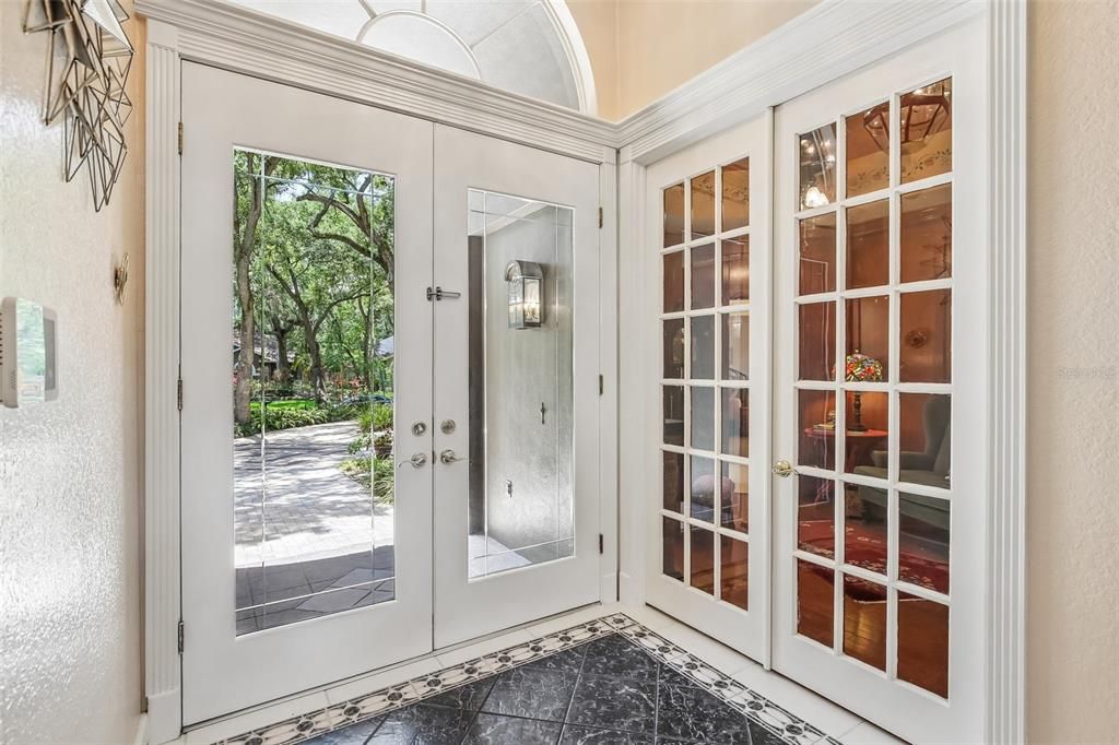 For Sale: $1,275,000 (3 beds, 3 baths, 3200 Square Feet)