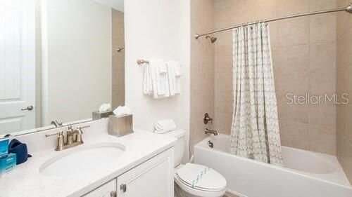 В аренду: $3,300 (4 спален, 3 ванн, 1712 Квадратных фут)