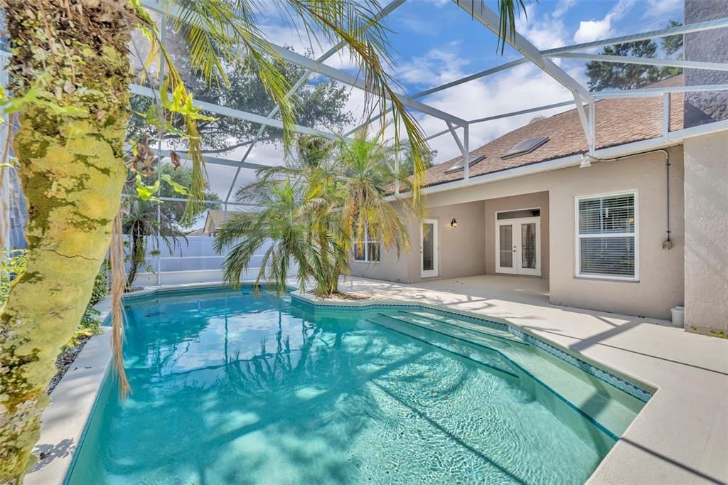 Activo con contrato: $665,000 (4 camas, 3 baños, 2749 Pies cuadrados)