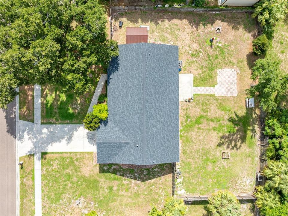 Activo con contrato: $365,000 (3 camas, 2 baños, 1829 Pies cuadrados)
