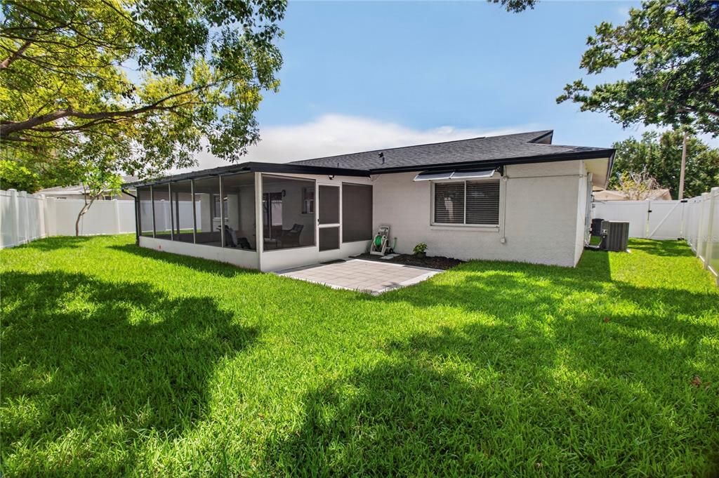 Active With Contract: $439,900 (3 beds, 2 baths, 1136 Square Feet)