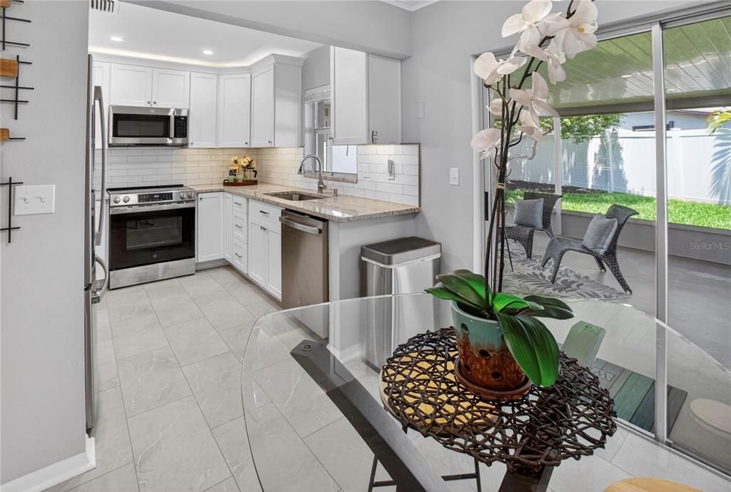 Active With Contract: $439,900 (3 beds, 2 baths, 1136 Square Feet)
