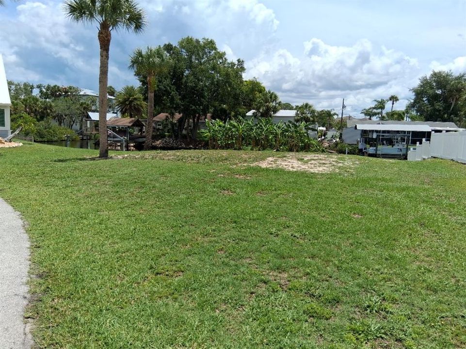 For Sale: $699,999 (3 beds, 2 baths, 1578 Square Feet)