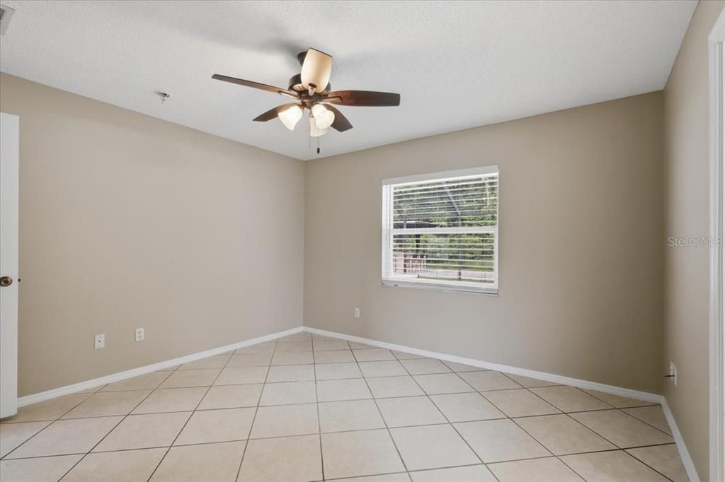 Active With Contract: $299,900 (3 beds, 2 baths, 1128 Square Feet)