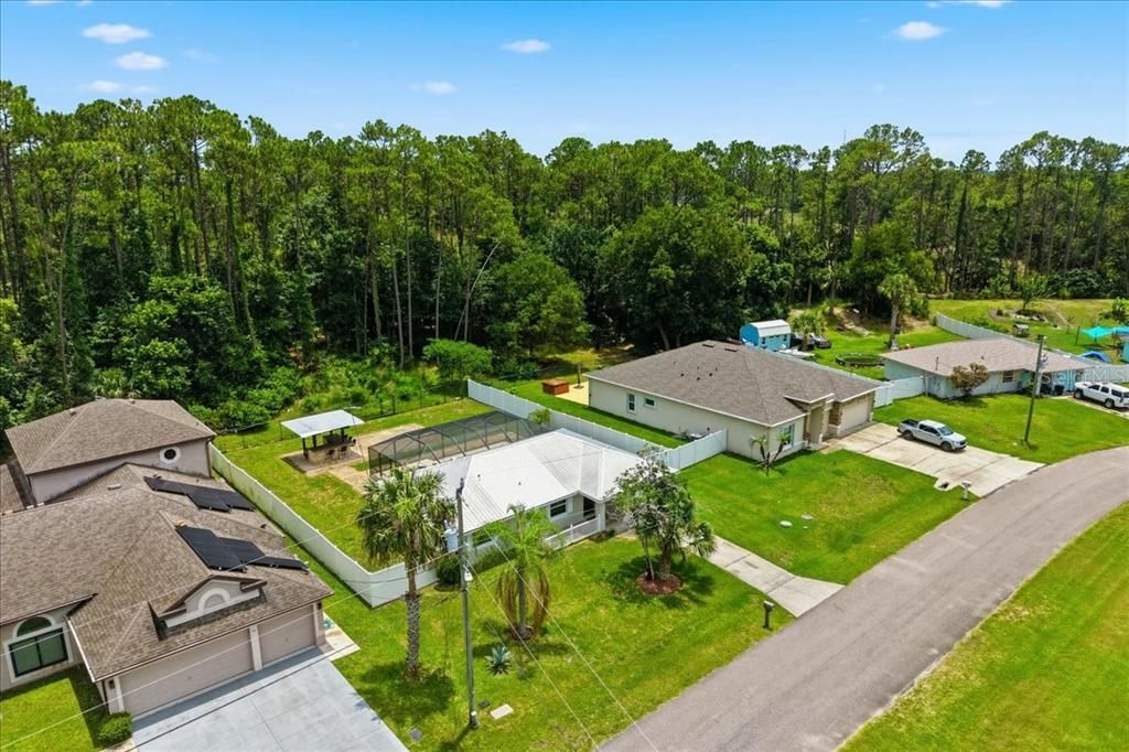 Active With Contract: $299,900 (3 beds, 2 baths, 1128 Square Feet)