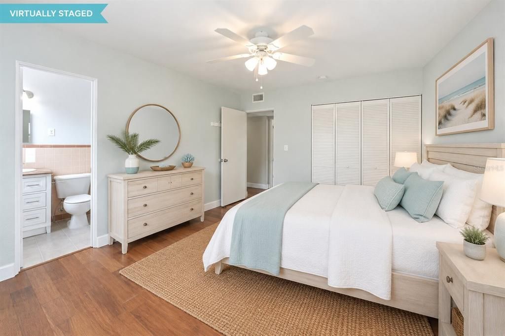 For Sale: $275,000 (3 beds, 1 baths, 1310 Square Feet)