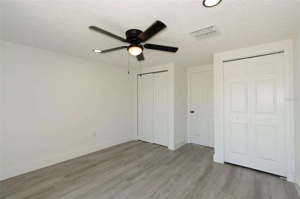 En Venta: $320,000 (3 camas, 3 baños, 1606 Pies cuadrados)