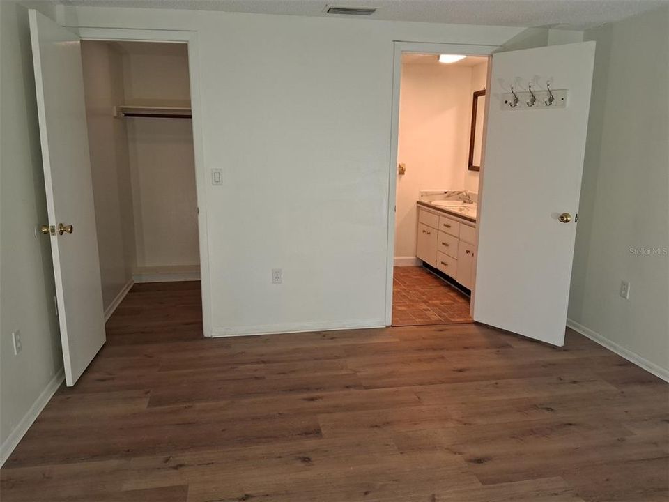 В аренду: $1,750 (2 спален, 2 ванн, 1398 Квадратных фут)