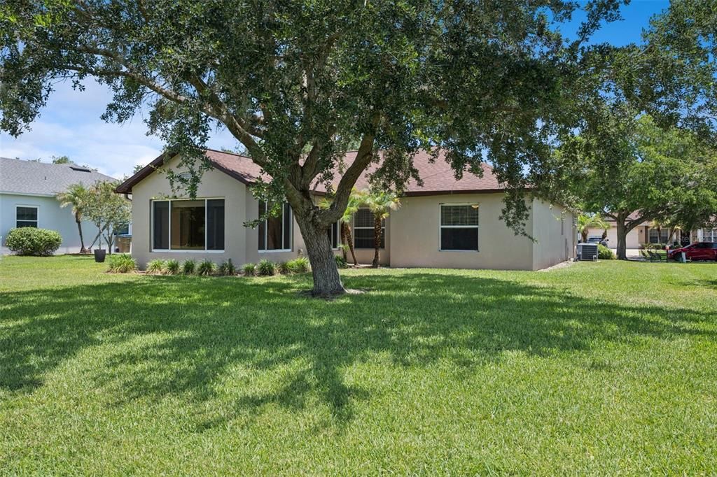 На продажу: $429,900 (3 спален, 2 ванн, 1966 Квадратных фут)
