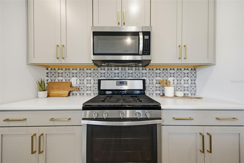 Active With Contract: $520,000 (4 beds, 2 baths, 1975 Square Feet)