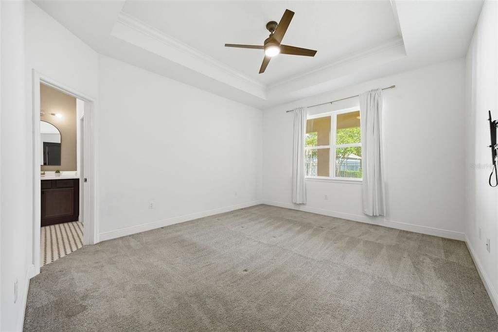 Active With Contract: $520,000 (4 beds, 2 baths, 1975 Square Feet)