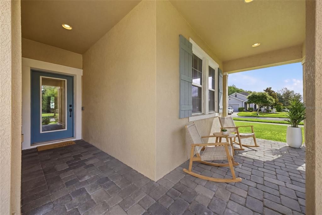 Active With Contract: $520,000 (4 beds, 2 baths, 1975 Square Feet)