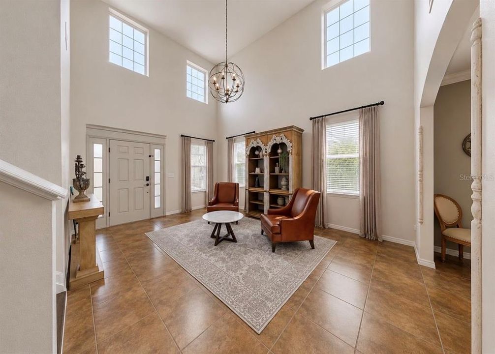 For Sale: $650,000 (5 beds, 4 baths, 3915 Square Feet)