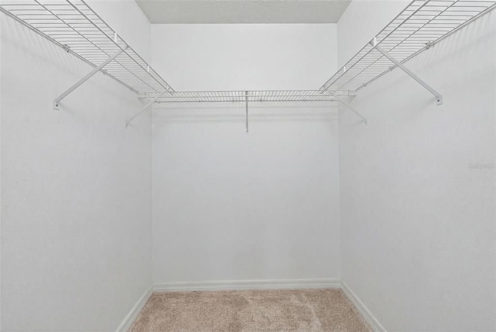 For Sale: $500,000 (3 beds, 2 baths, 2043 Square Feet)