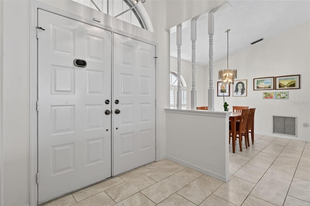 For Sale: $500,000 (3 beds, 2 baths, 2043 Square Feet)