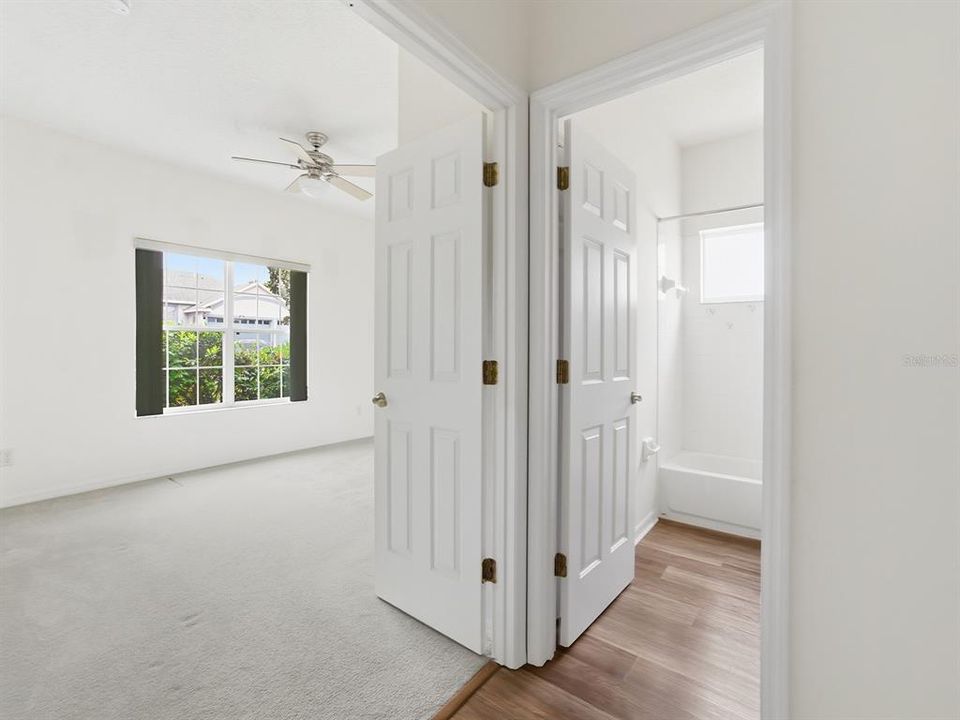 En Venta: $305,000 (3 camas, 2 baños, 1818 Pies cuadrados)