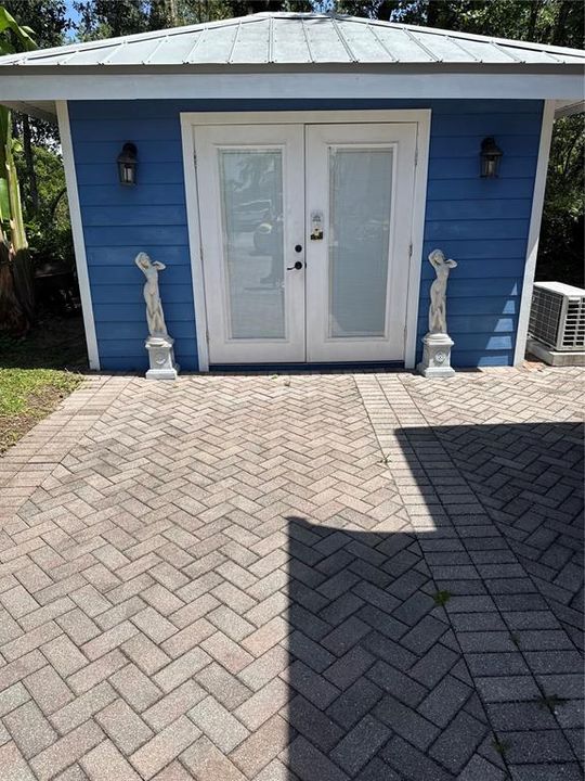 На продажу: $195,000 (0.07 acres)