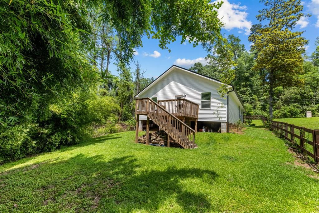 For Sale: $385,000 (3 beds, 3 baths, 1873 Square Feet)