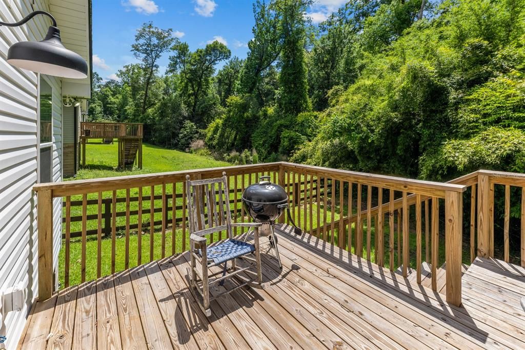 For Sale: $385,000 (3 beds, 3 baths, 1873 Square Feet)