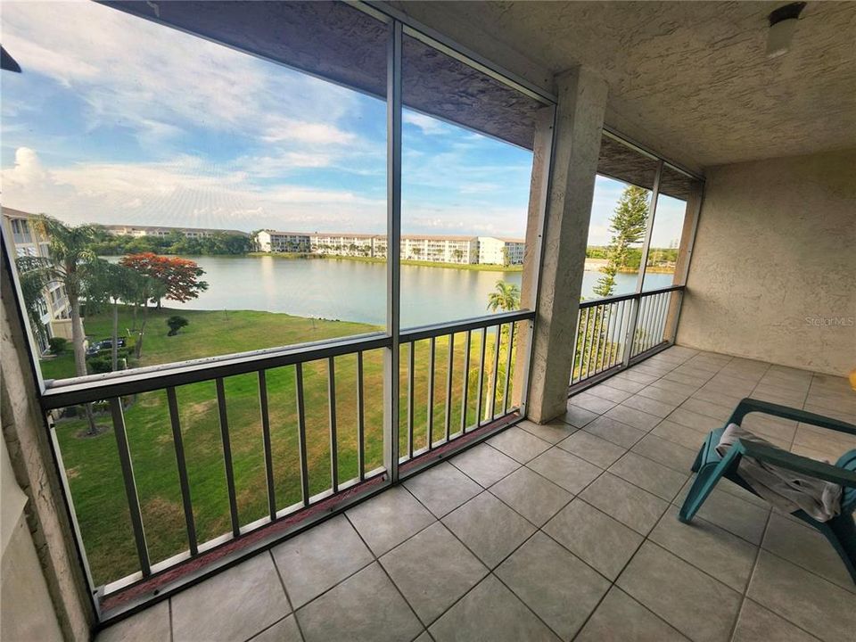For Sale: $88,000 (2 beds, 1 baths, 1040 Square Feet)