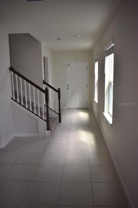 For Rent: $2,500 (4 beds, 3 baths, 1876 Square Feet)