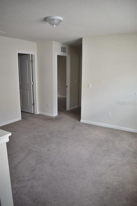 For Rent: $2,500 (4 beds, 3 baths, 1876 Square Feet)