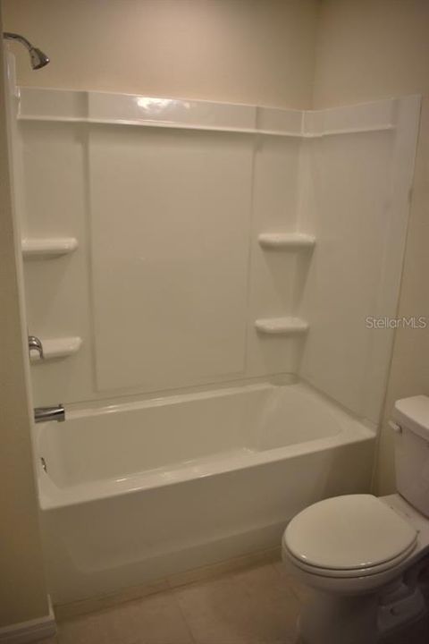 For Rent: $2,500 (4 beds, 3 baths, 1876 Square Feet)